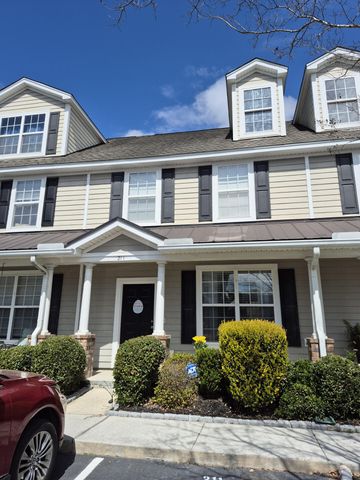 211 Hemingway Circle, Summerville, SC 29483