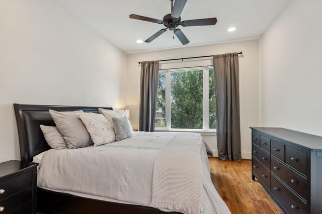 815 E 27th Street, Houston, TX 77009