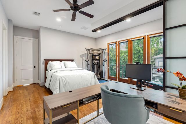 815 E 27th Street, Houston, TX 77009