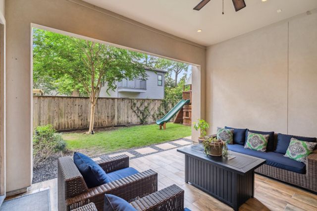 815 E 27th Street, Houston, TX 77009