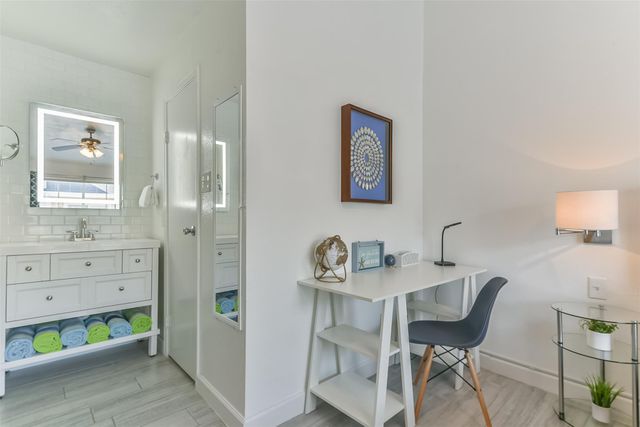 3506 Cove View Boulevard 1612, Galveston, TX 77554