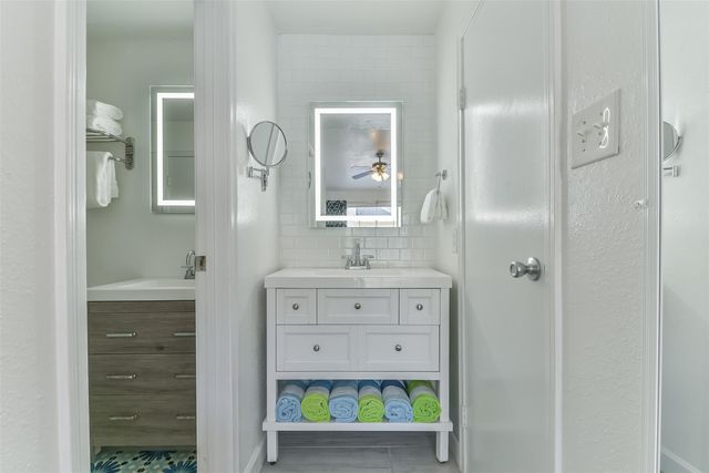 3506 Cove View Boulevard 1612, Galveston, TX 77554