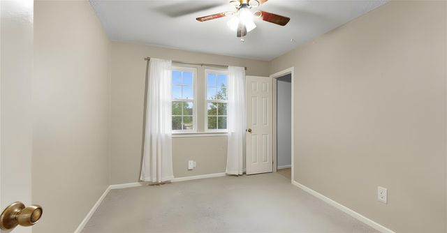 9111 Hazelhurst DR, Austin, TX 78729