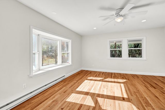 7 Albert Road, Danbury, CT 06811