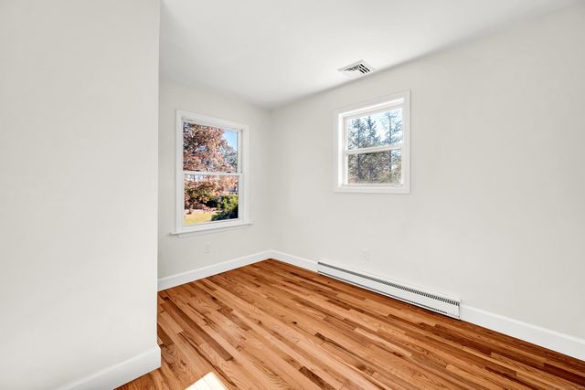 7 Albert Road, Danbury, CT 06811