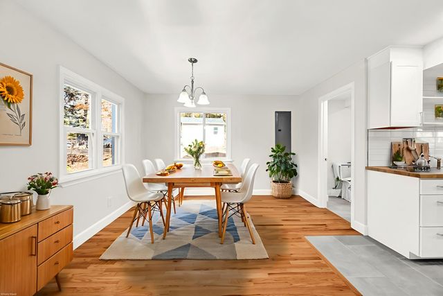 7 Albert Road, Danbury, CT 06811