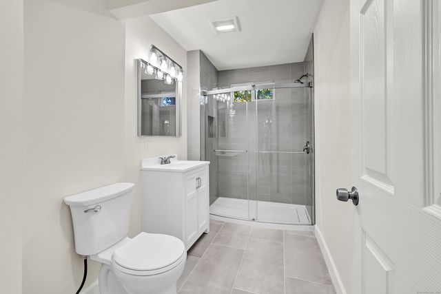 7 Albert Road, Danbury, CT 06811