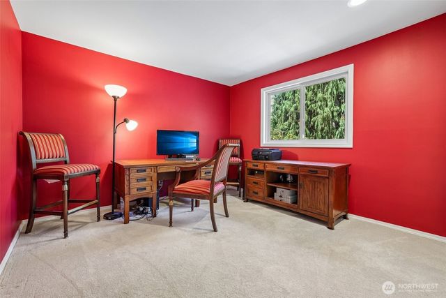 14302 NE 61 Street, Redmond, WA 98052