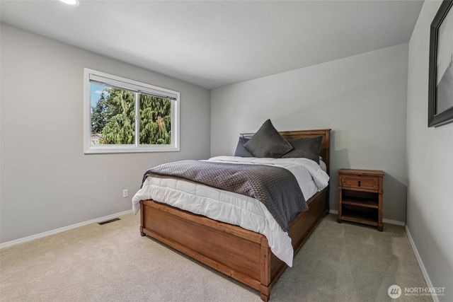 14302 NE 61 Street, Redmond, WA 98052