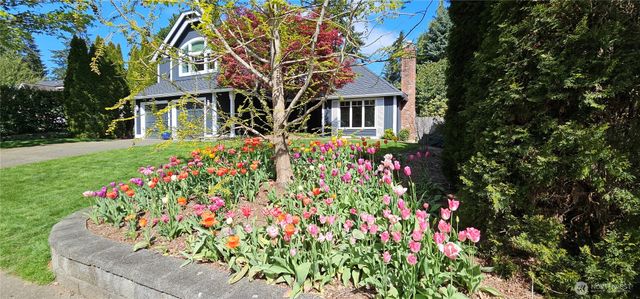 14302 NE 61 Street, Redmond, WA 98052