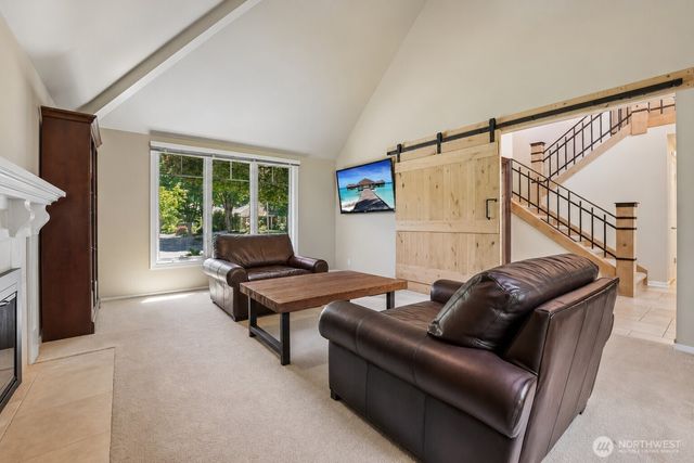 14302 NE 61 Street, Redmond, WA 98052
