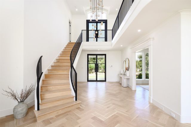 6001 Pine Valley Drive, Flower Mound, TX 75022