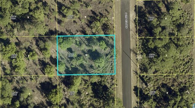 1012 Naples Avenue, Lehigh Acres, FL 33974