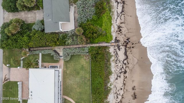 105 Caledonia Drive, Melbourne Beach, FL 32951