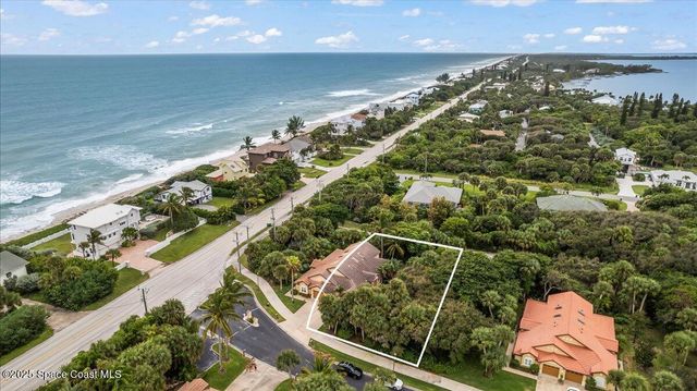 105 Caledonia Drive, Melbourne Beach, FL 32951