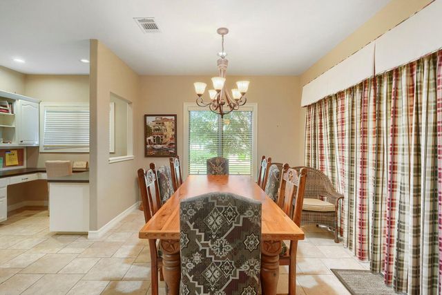 2422 Founders CIR, Spicewood, TX 78669