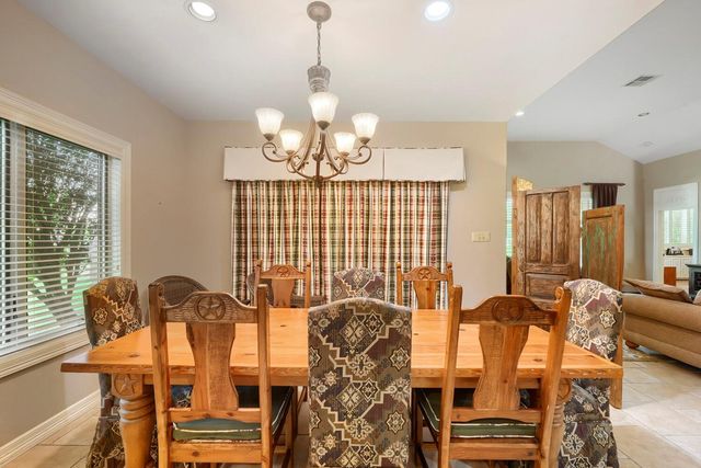 2422 Founders CIR, Spicewood, TX 78669