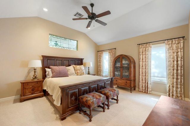 2422 Founders CIR, Spicewood, TX 78669