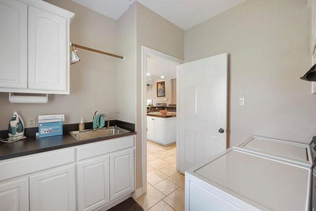2422 Founders CIR, Spicewood, TX 78669