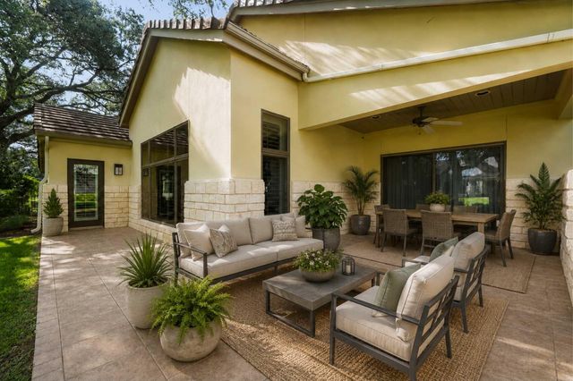 2422 Founders CIR, Spicewood, TX 78669