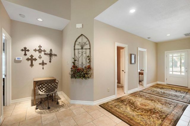 2422 Founders CIR, Spicewood, TX 78669