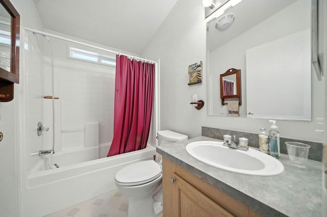 29764 E Highway 299 East, Round Mountain, CA 96084