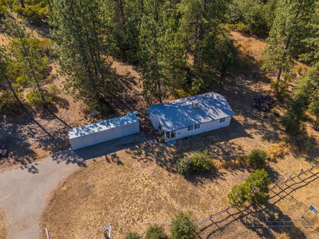 29764 E Highway 299 East, Round Mountain, CA 96084