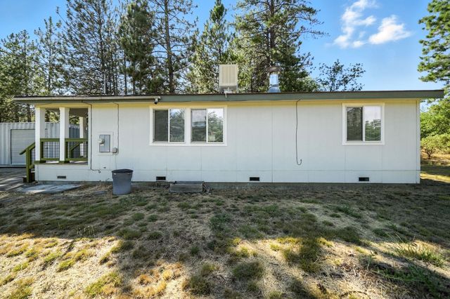 29764 E Highway 299 East, Round Mountain, CA 96084