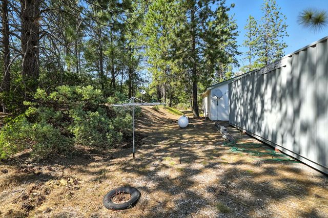 29764 E Highway 299 East, Round Mountain, CA 96084