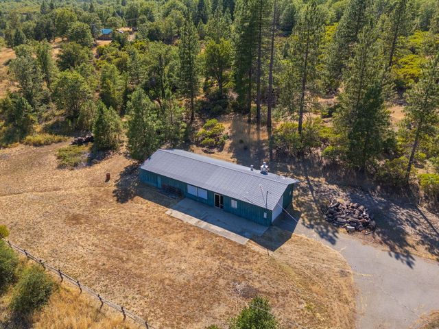 29764 E Highway 299 East, Round Mountain, CA 96084