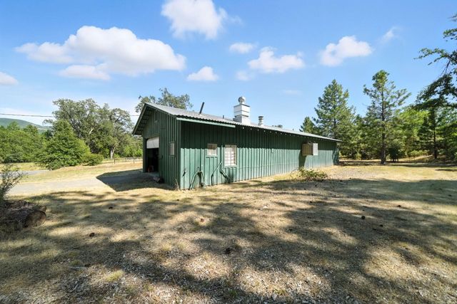 29764 E Highway 299 East, Round Mountain, CA 96084