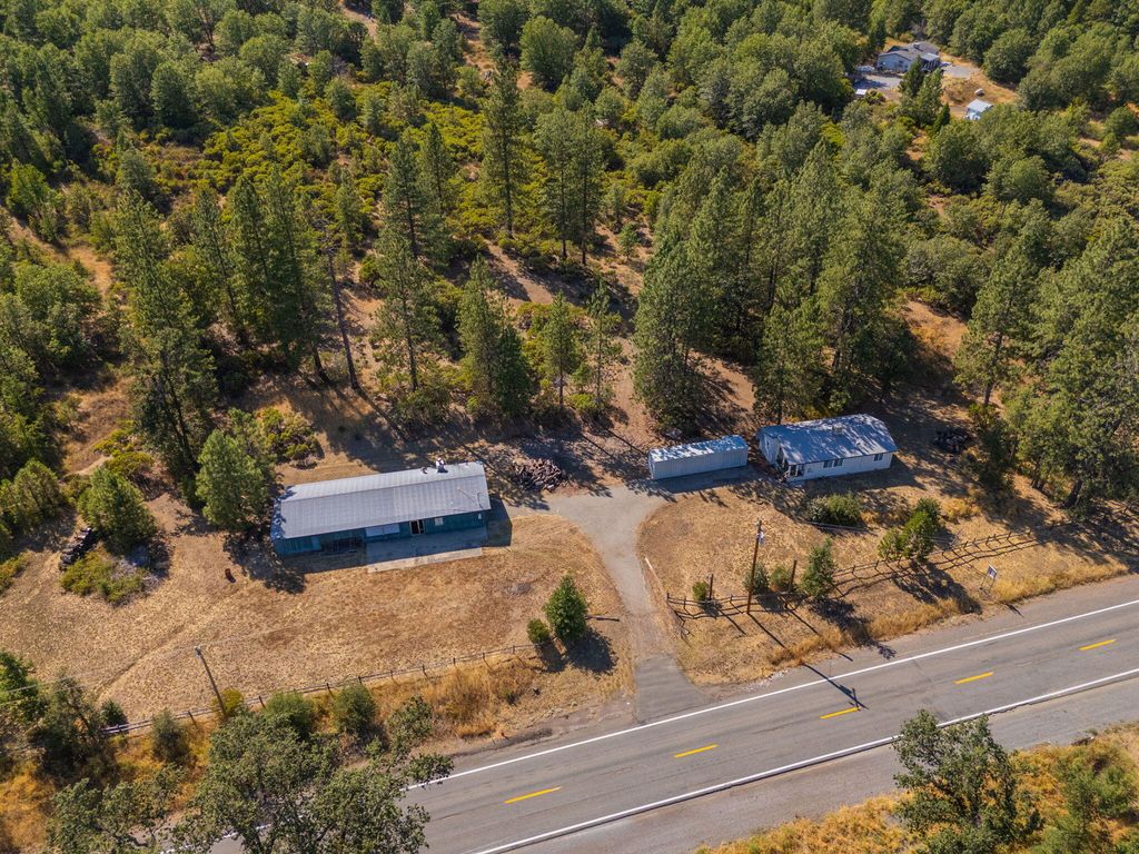 29764 E Highway 299 East, Round Mountain, CA 96084