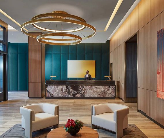 164 N Peoria Street 305, Chicago, IL 60607