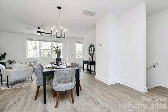 3432 Brookshire Boulevard, Charlotte, NC 28216