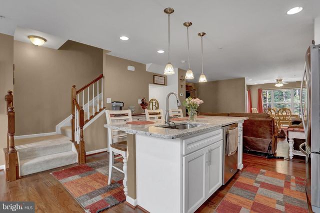 9956 RAVENHURST RD, Middle River, MD 21220