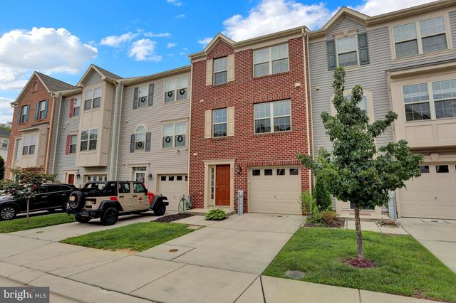 9956 RAVENHURST RD, Middle River, MD 21220