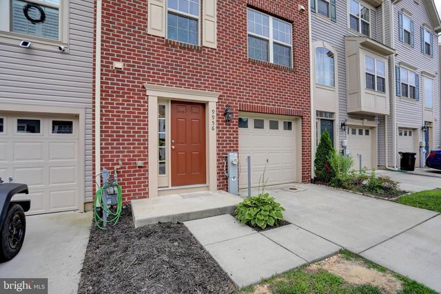 9956 RAVENHURST RD, Middle River, MD 21220