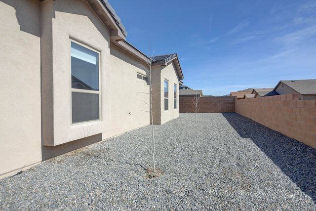 2744 Camino Plata Loop NE, Rio Rancho, NM 87144