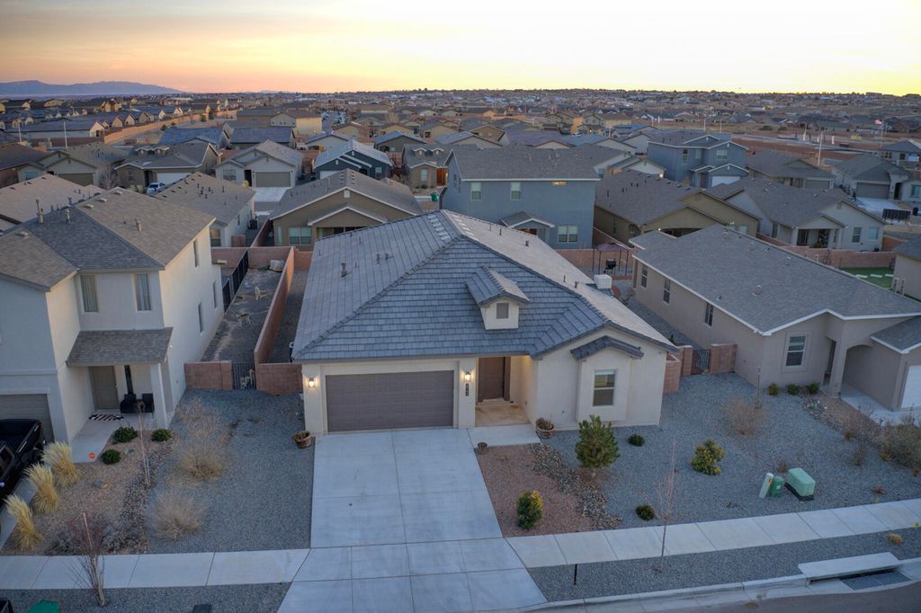 Image 48 of property listing at 2744 Camino Plata Loop NE, Rio Rancho, NM 87144