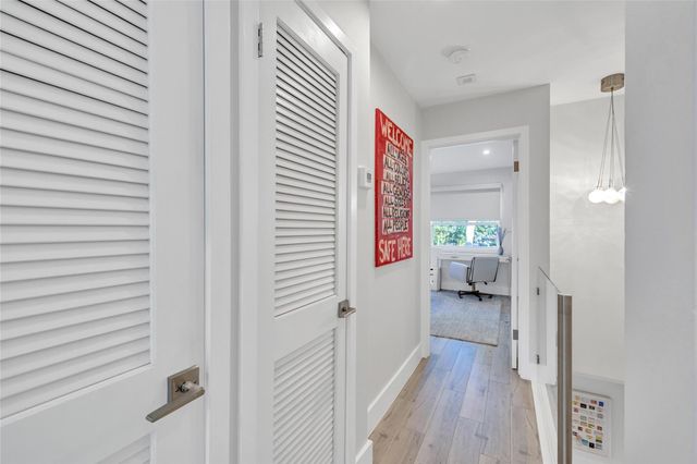 1991 NE 15th Avenue, Fort Lauderdale, FL 33305