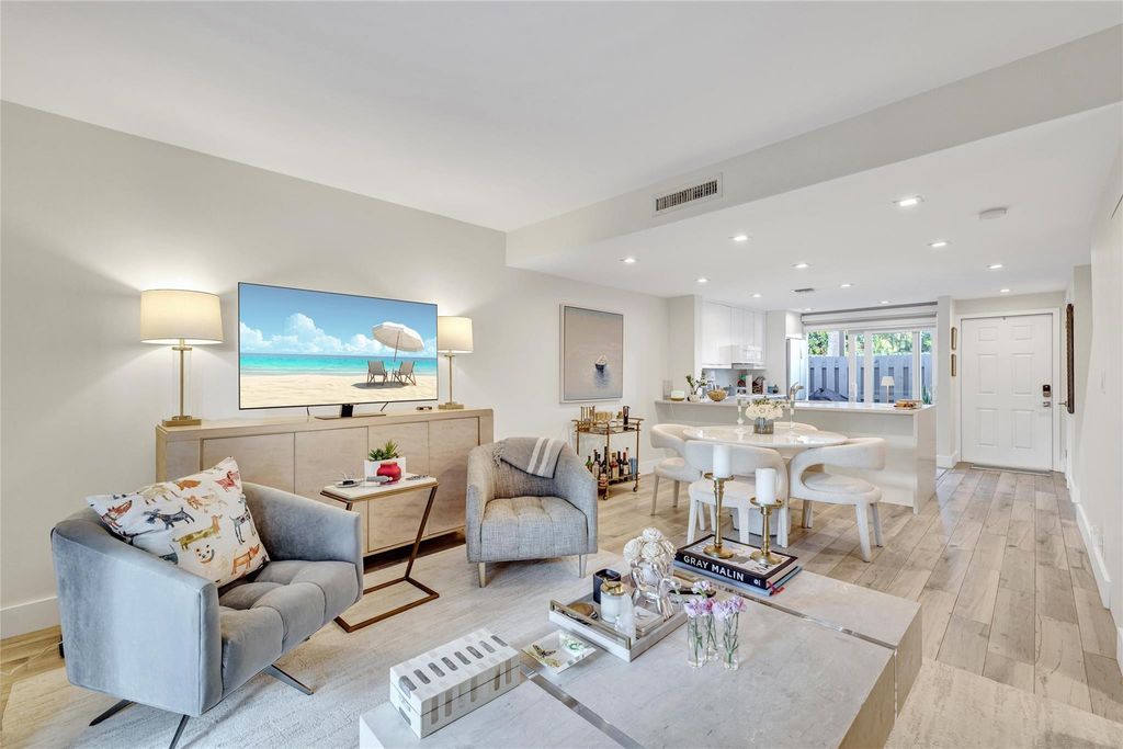 1991 NE 15th Avenue, Fort Lauderdale, FL 33305