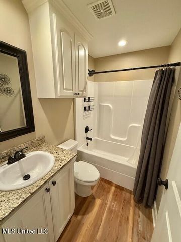 36 Trillium, Hattiesburg, MS 39402