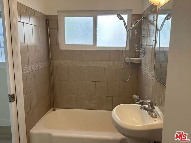 624 Aerick Street 3, Inglewood, CA 90301