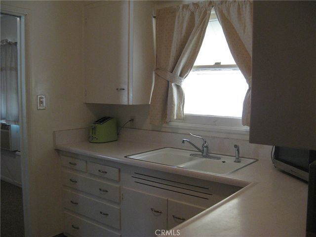 8556 Kempster, Fontana, CA 92335