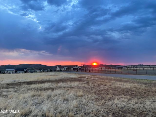 9820 N ECHO RIDGE Circle, Prescott Valley, AZ 86315