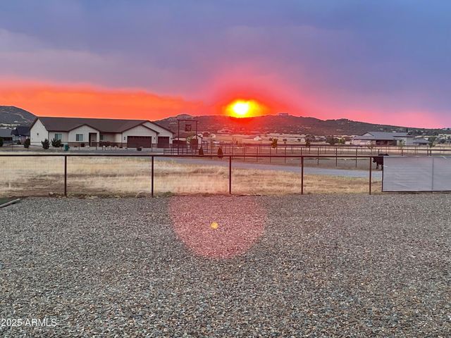 9820 N ECHO RIDGE Circle, Prescott Valley, AZ 86315