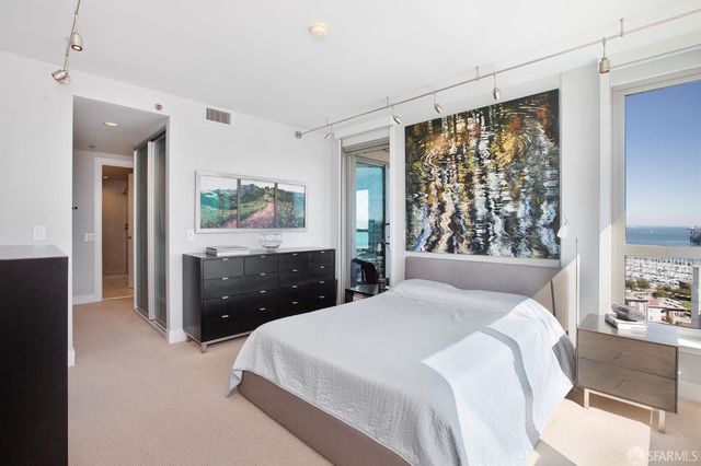 229 Brannan Street 16E, San Francisco, CA 94107