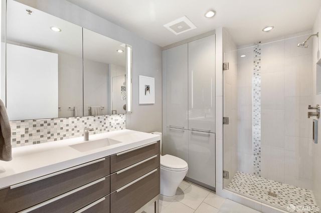 229 Brannan Street 16E, San Francisco, CA 94107