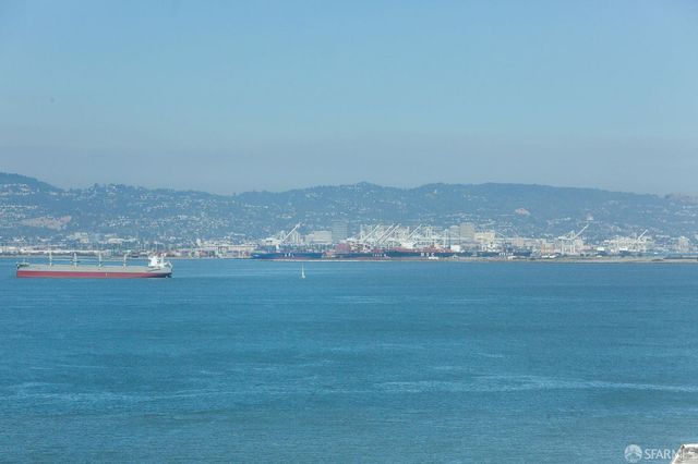 229 Brannan Street 16E, San Francisco, CA 94107