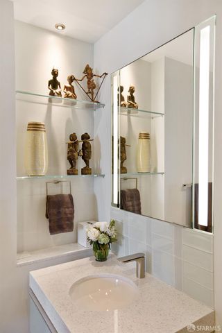 229 Brannan Street 16E, San Francisco, CA 94107